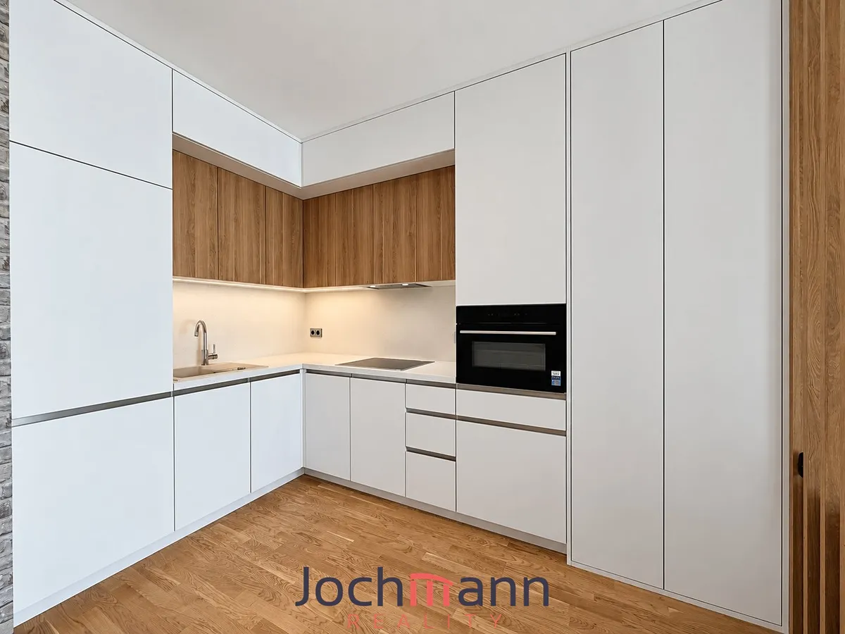 Pronájem bytu 1+kk 43 m²